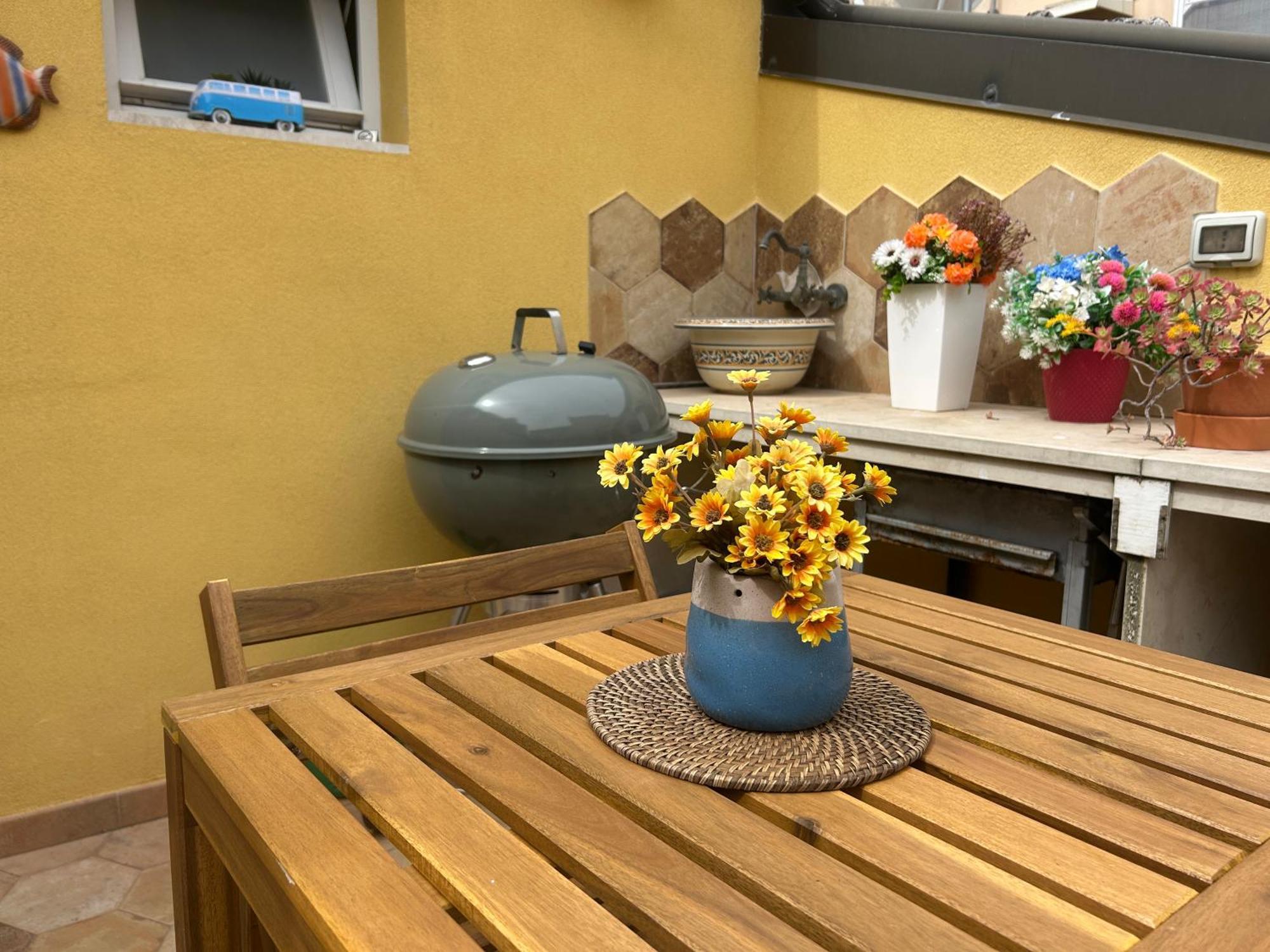 Ragusa Exclusive Flat With Terrace & Bbq Екстериор снимка
